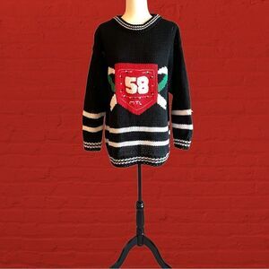 Vintage oversized knit sports sweater striped number 58